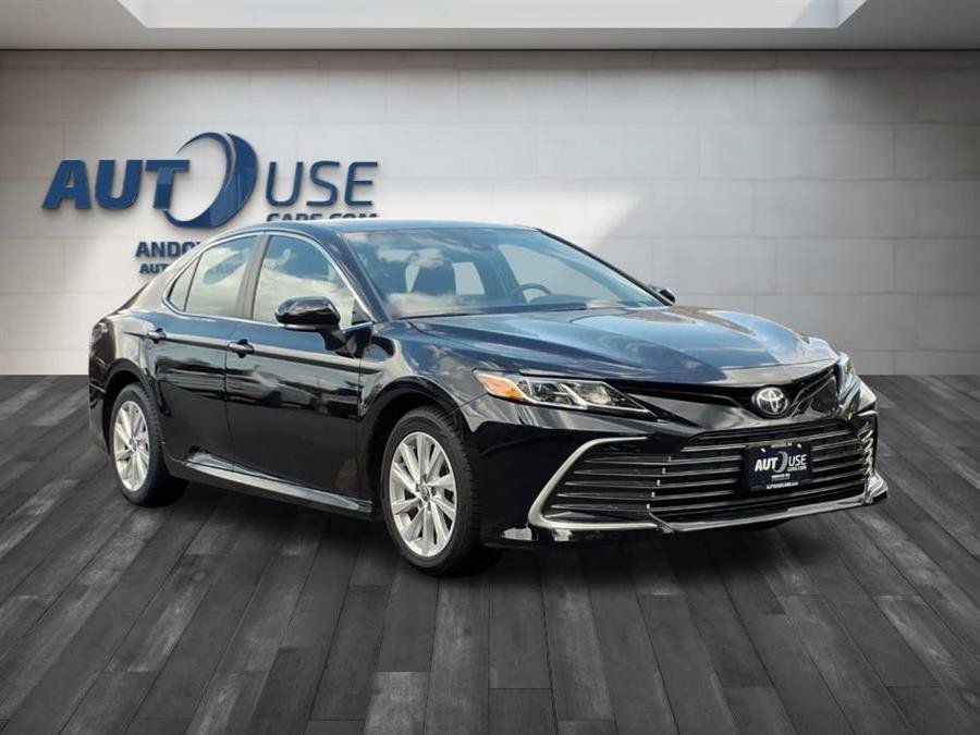 Used 2023 Toyota Camry LE w/ Cold Weather Package AWD/4WD image 12