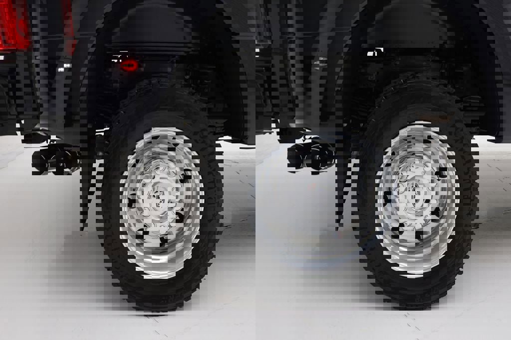 Used 2024 Ford F450 Platinum image 12