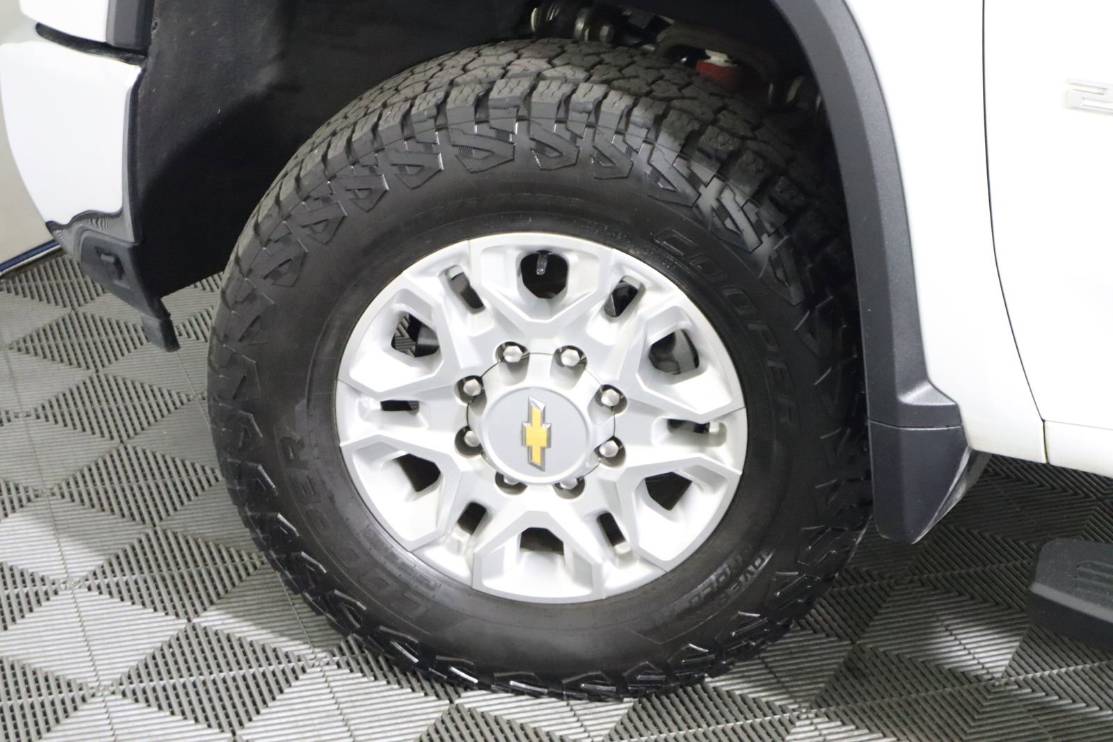 Used 2024 Chevrolet Silverado 2500 LTZ w/ LTZ Convenience Package image 63