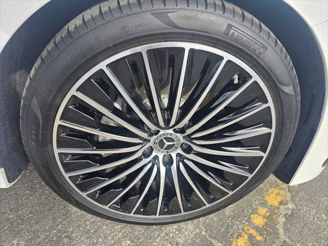 Used 2026 Mercedes-Benz E 450 4MATIC Sedan image 9