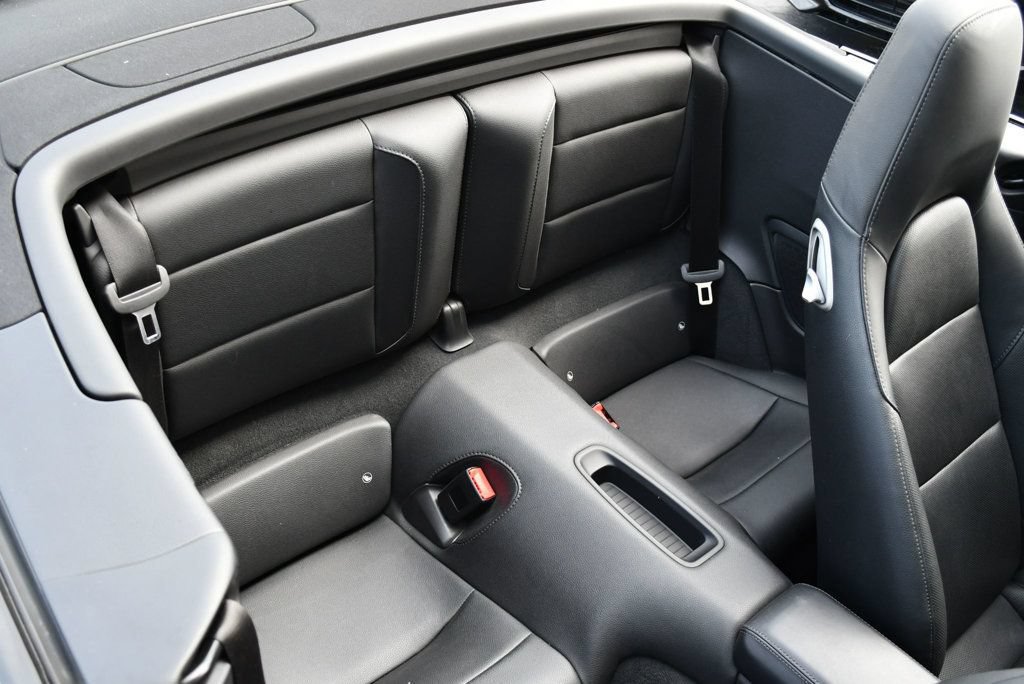 Used 2017 Porsche 911 Carrera image 17