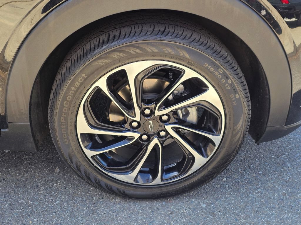 Used 2022 Chevrolet Bolt EUV Premier FWD image 9