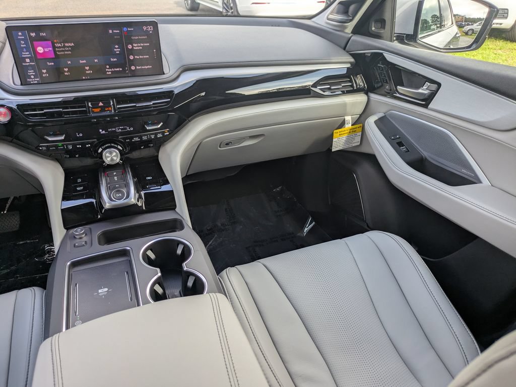 Used 2026 Acura MDX w/ Technology Package FWD image 18