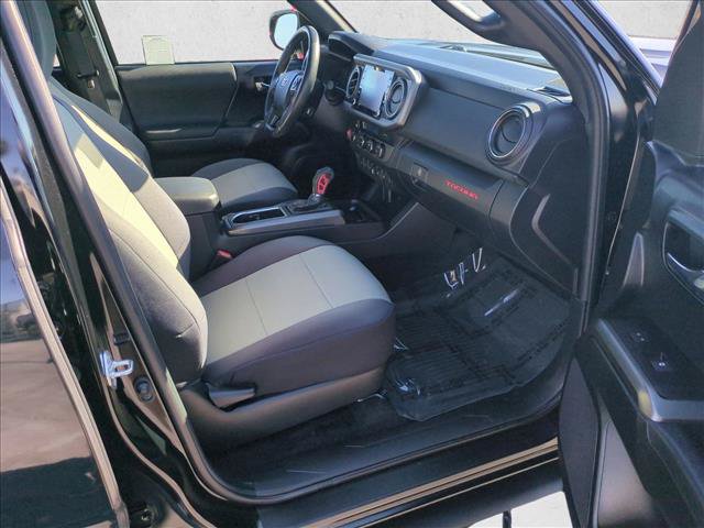 Used 2021 Toyota Tacoma TRD Sport w/ Technology Package AWD/4WD image 20