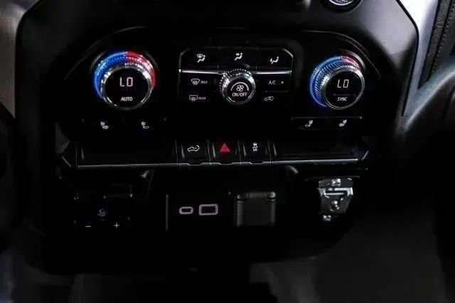 Used 2022 GMC Sierra 2500 SLE w/ SLE Convenience Package image 28