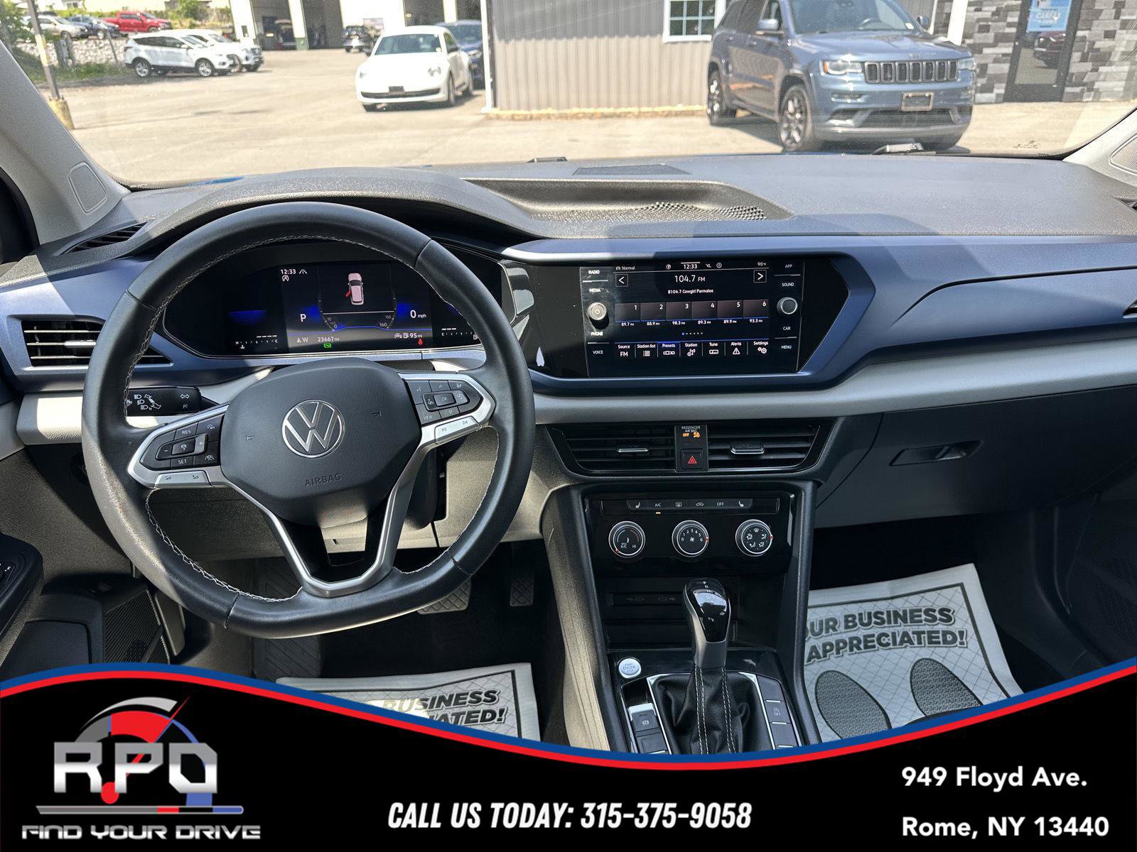 Used 2023 Volkswagen Taos SE w/ Black Wheel Package AWD/4WD image 14