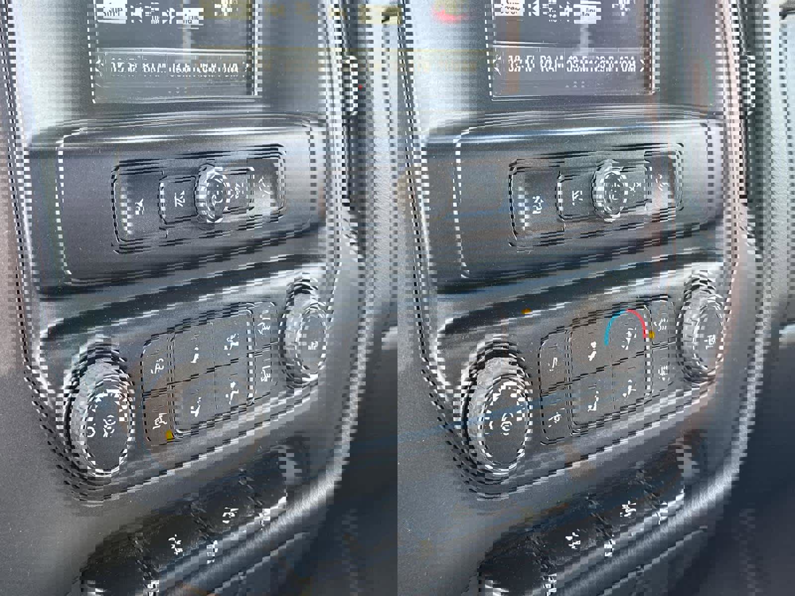 Used 2017 GMC Sierra 1500 4WD Reg Cab 133.0 w/ Sierra Convenience Package image 31