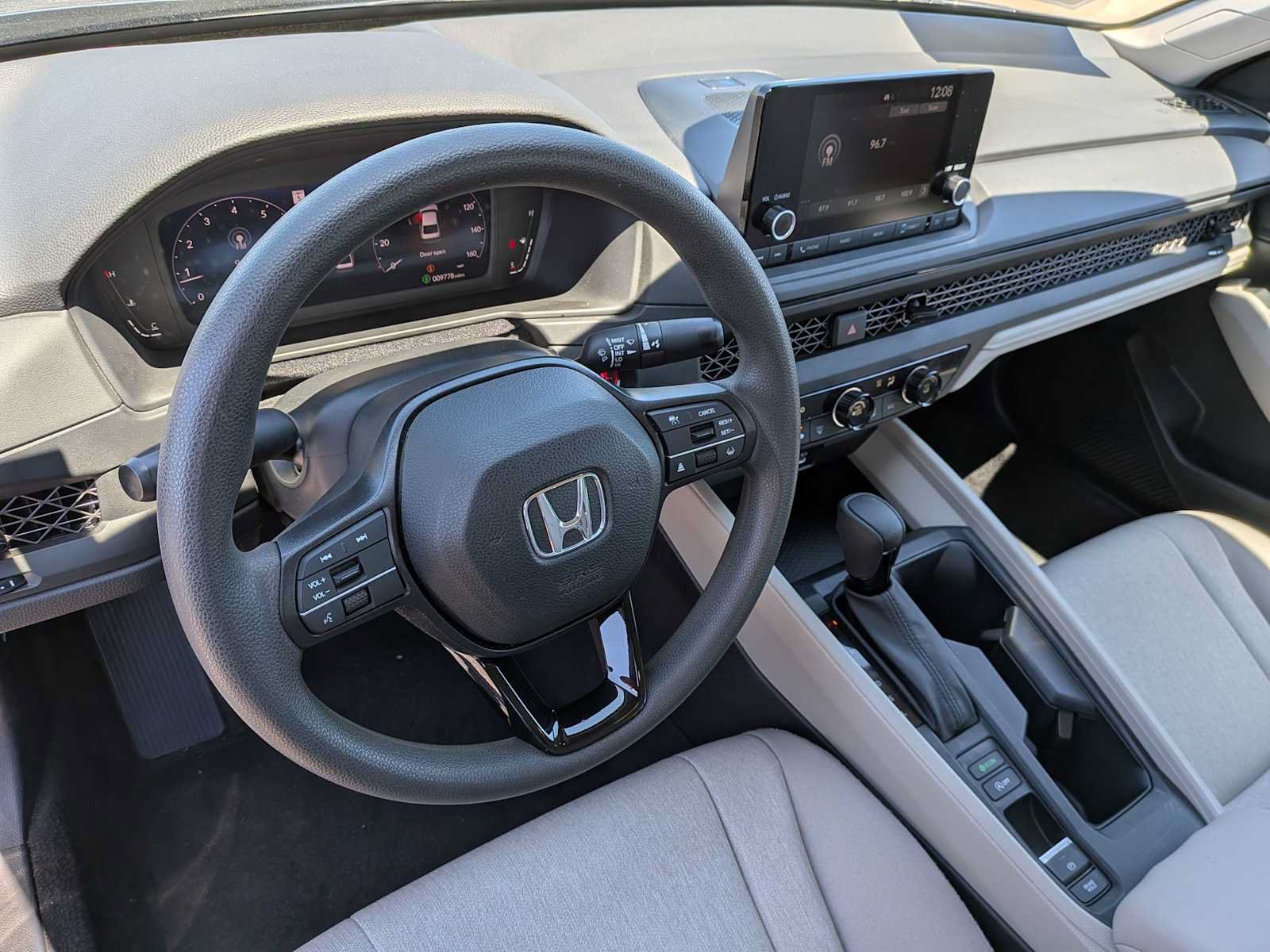 Certified 2024 Honda Accord LX image 14