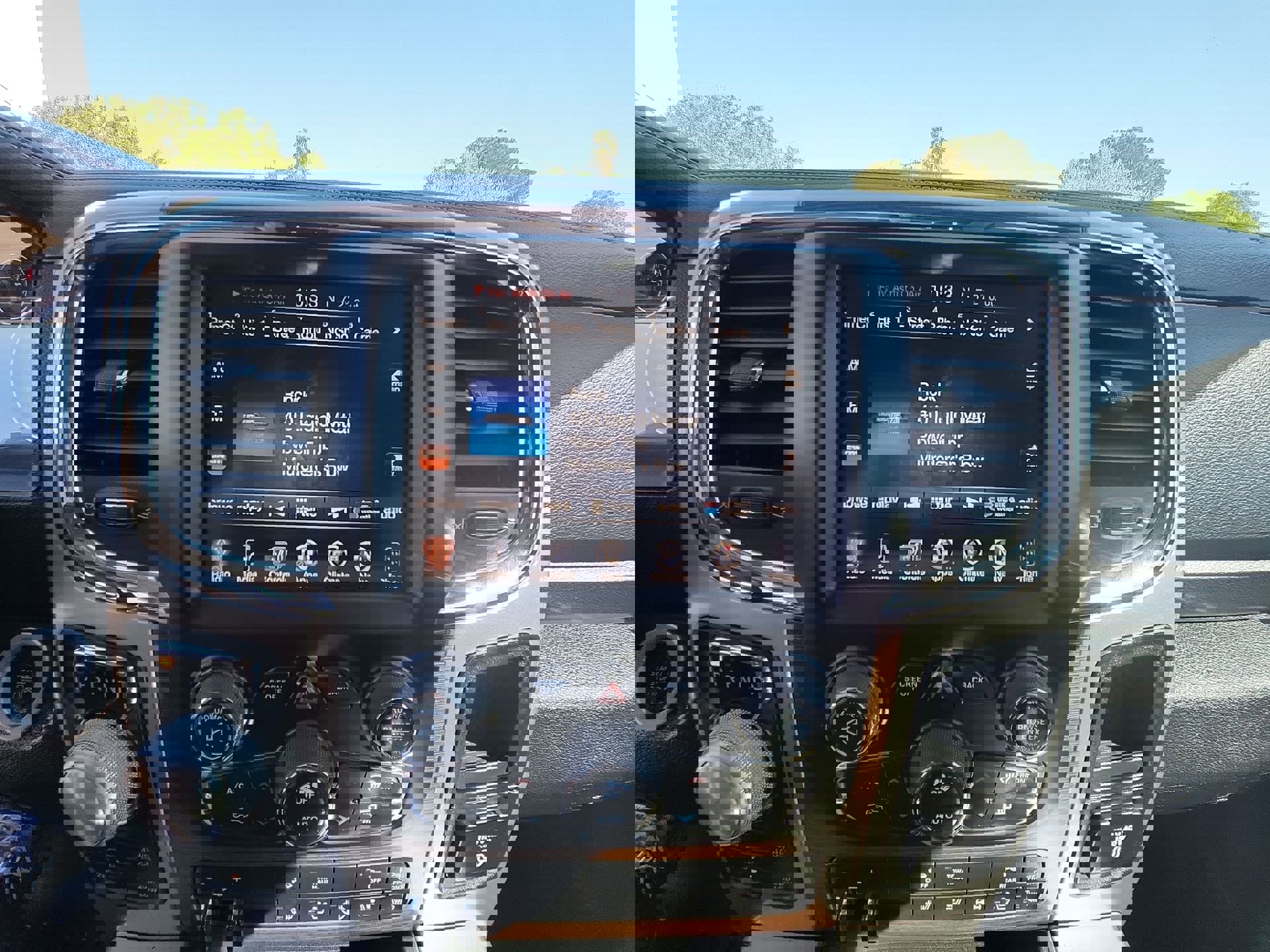 Certified 2016 RAM 1500 Laramie w/ Convenience Group image 12