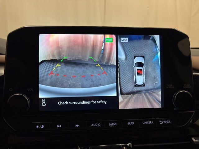 Used 2025 Nissan Pathfinder Platinum AWD/4WD image 20