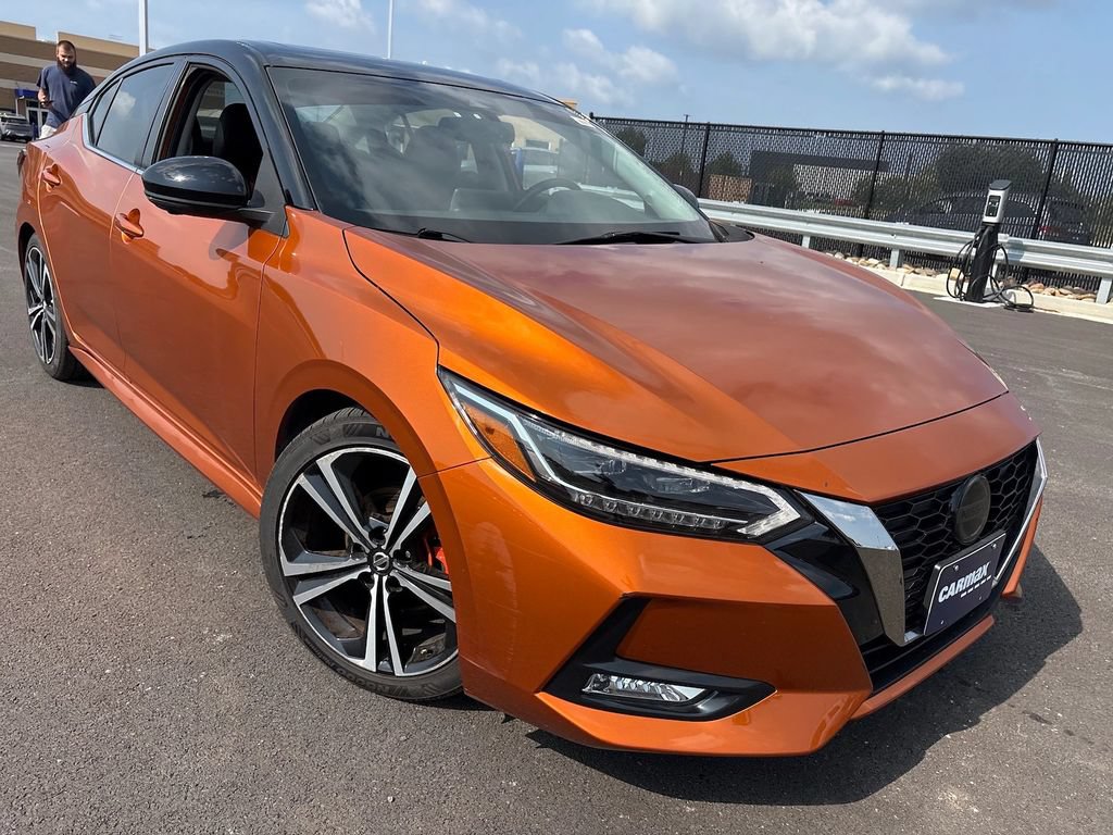 Used 2021 Nissan Sentra SR w/ SR Premium Package FWD image 3