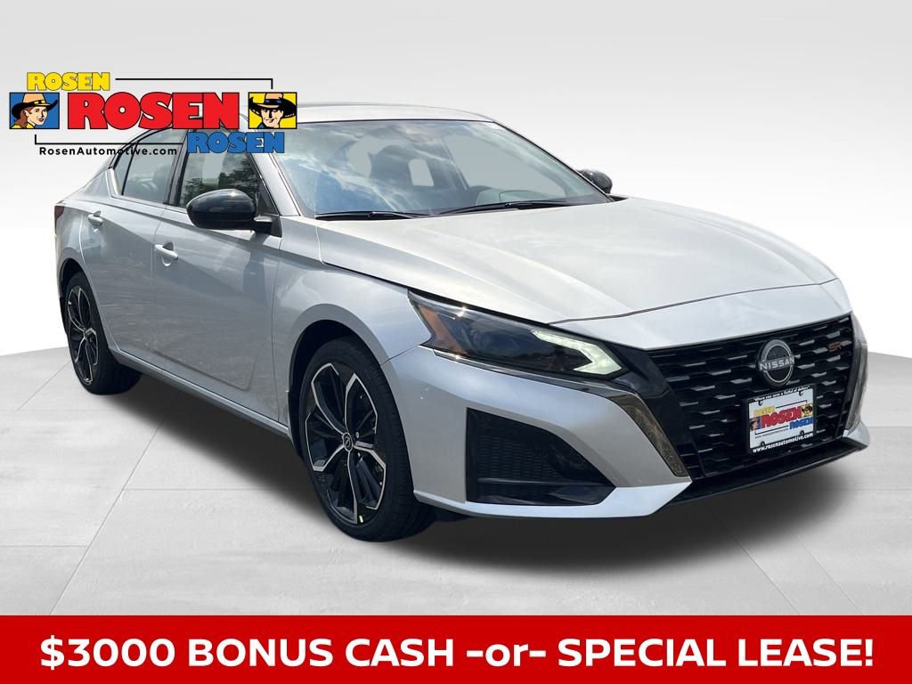 New 2025 Nissan Altima 2.5 SR w/ SR Premium Package image 7