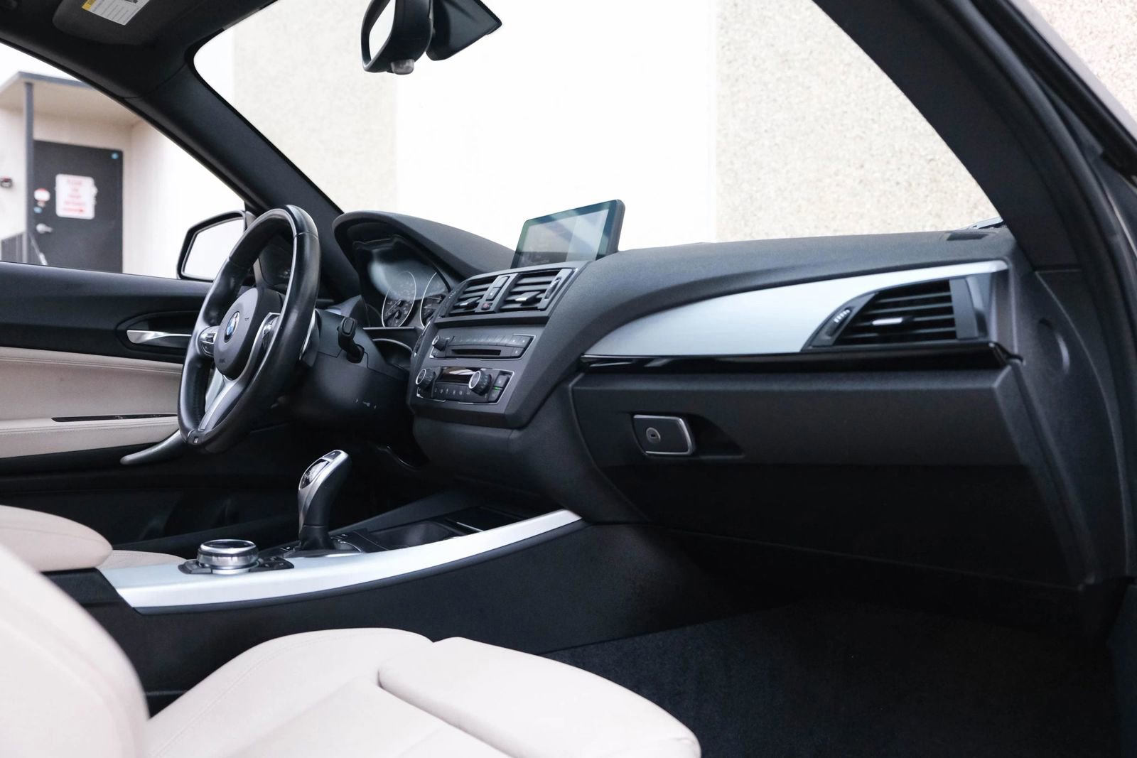 Used 2015 BMW M235i Coupe image 29