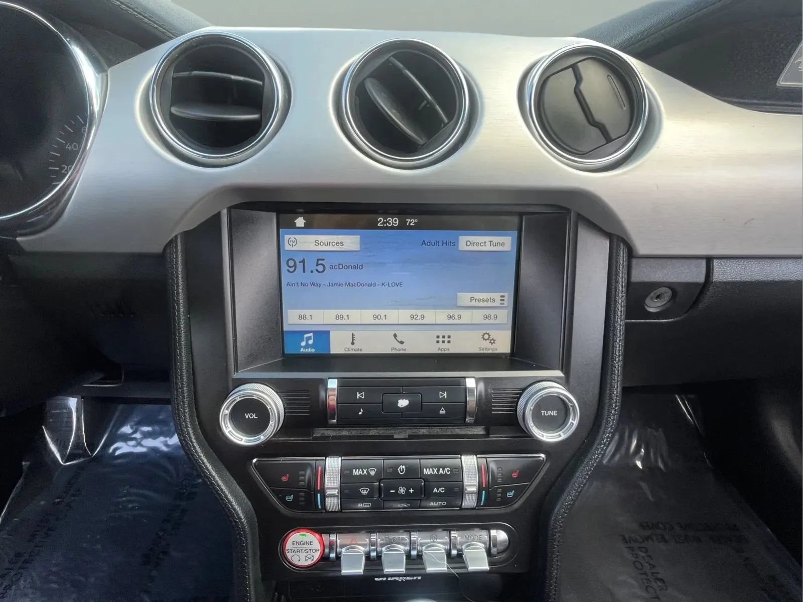 Used 2016 Ford Mustang Premium RWD image 15