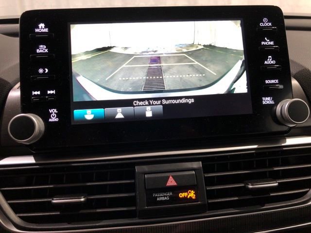Used 2018 Honda Accord Sport image 17