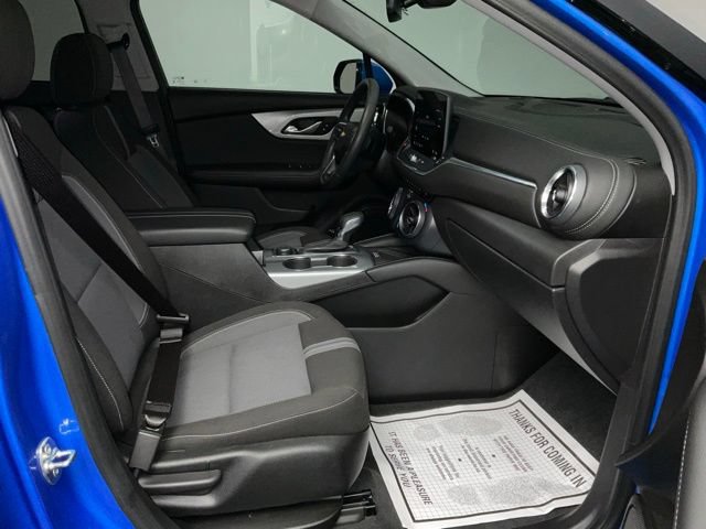 Certified 2024 Chevrolet Blazer LT w/ Convenience Package FWD image 28