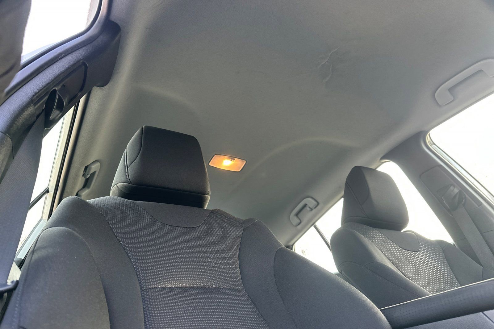 Certified 2022 Toyota Prius LE image 21