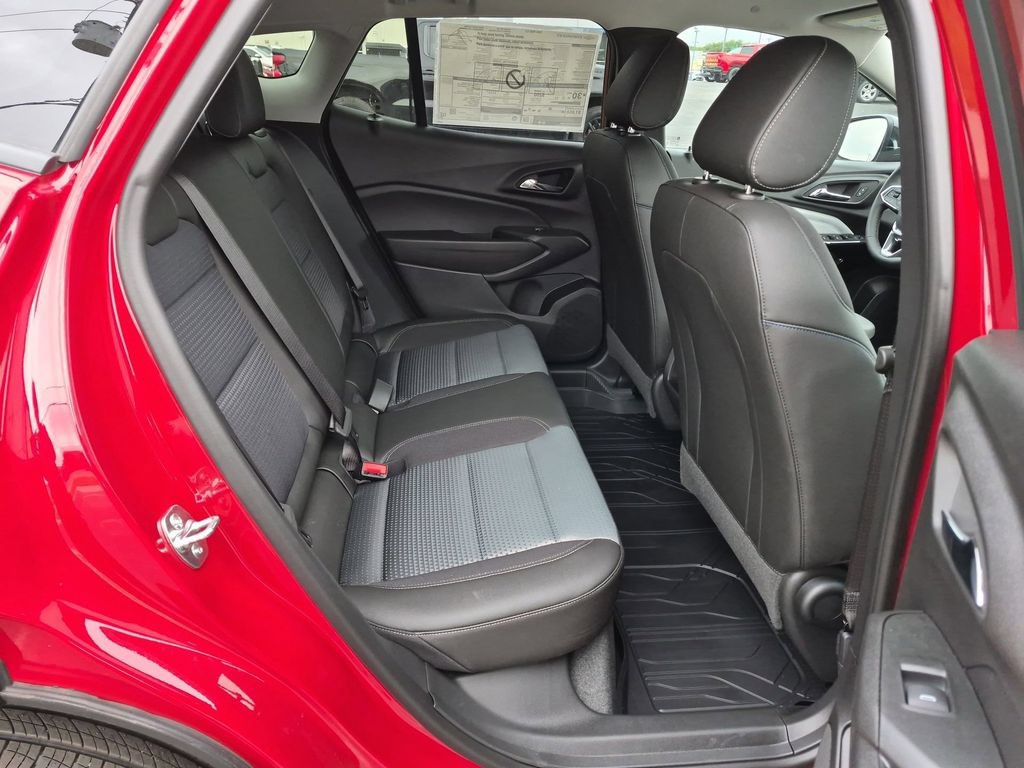 New 2026 Chevrolet Trax LT w/ Driver Confidence Package FWD image 25