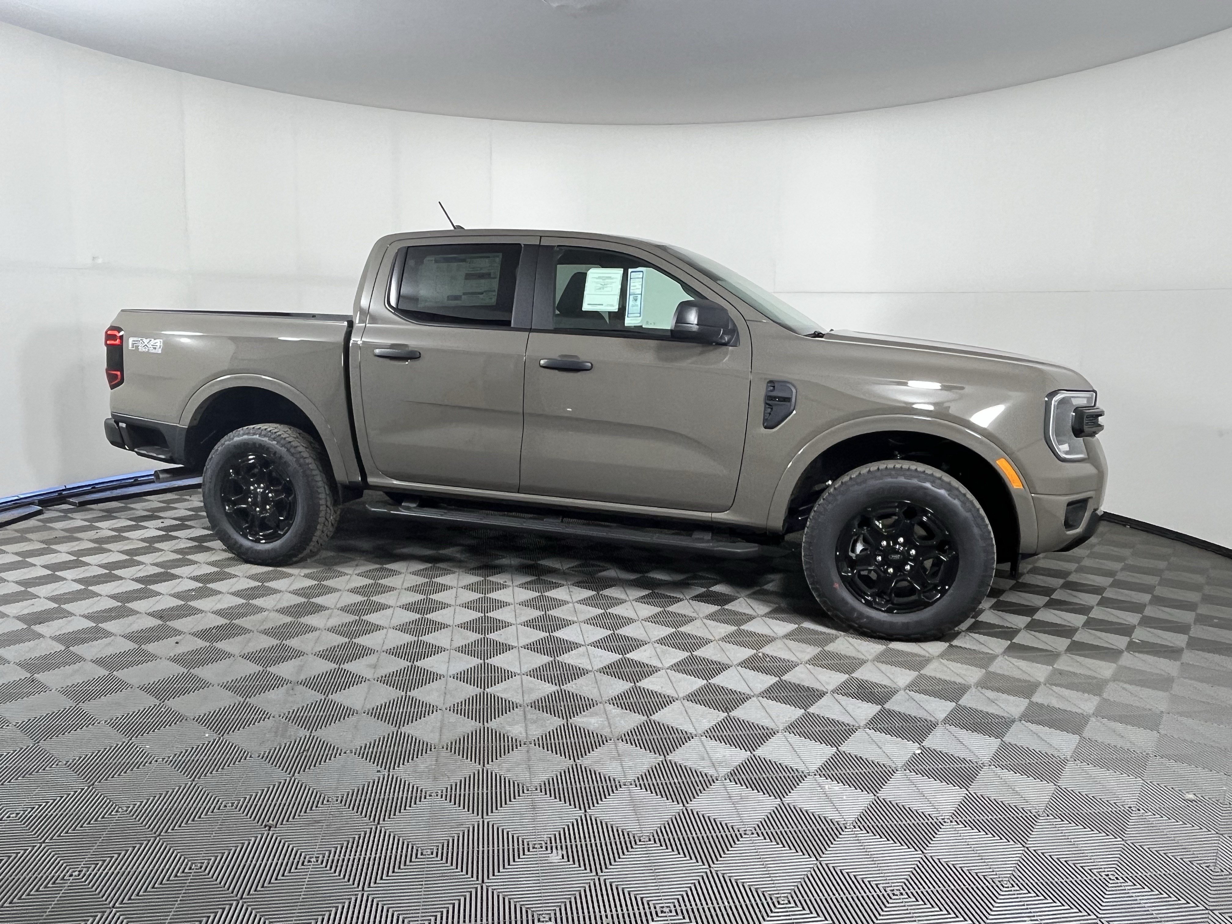 New 2026 Ford Ranger XLT w/ Equipment Group 301A High AWD/4WD image 6