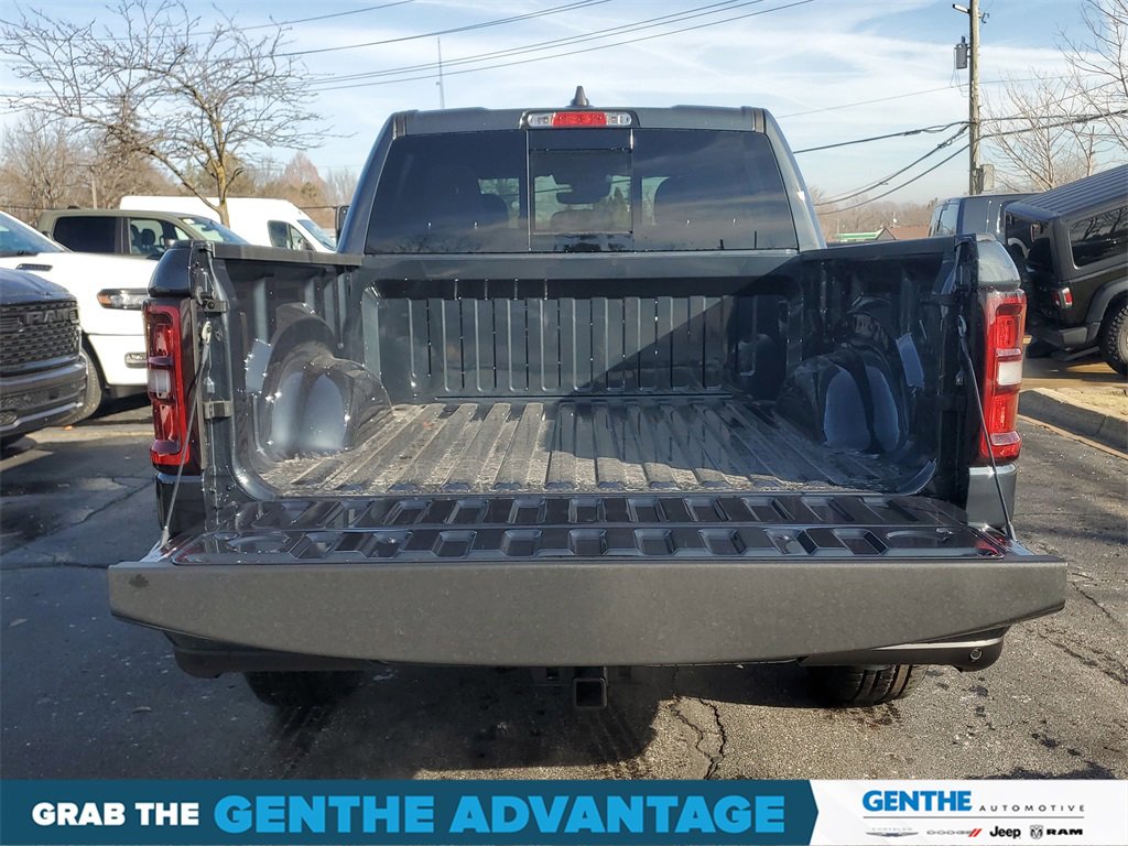 New 2026 RAM 1500 Big Horn w/ Night Edition image 27