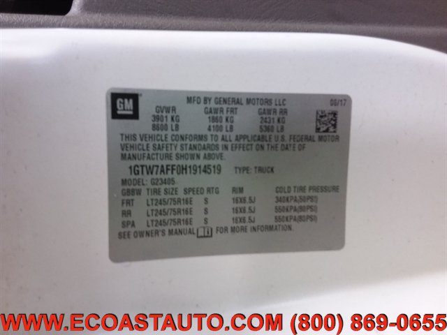 Used 2017 GMC Savana 2500 RWD image 19