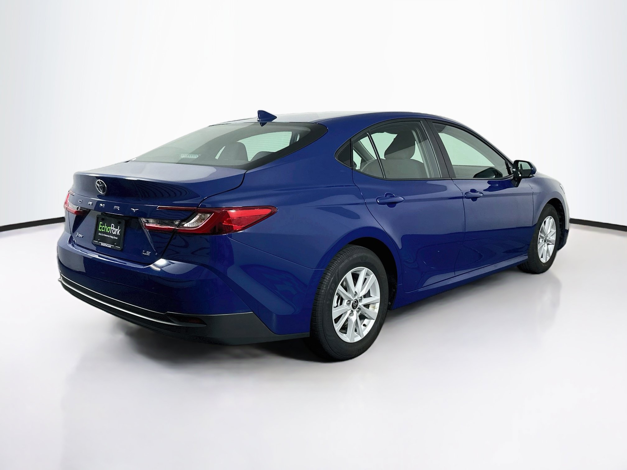 Used 2026 Toyota Camry LE FWD image 9