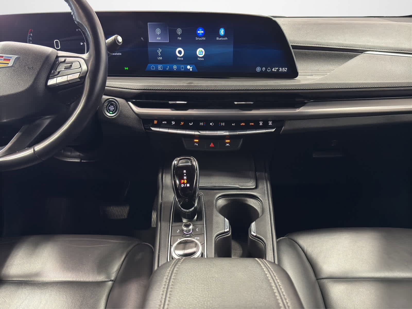 Used 2024 Cadillac XT4 Premium Luxury image 19