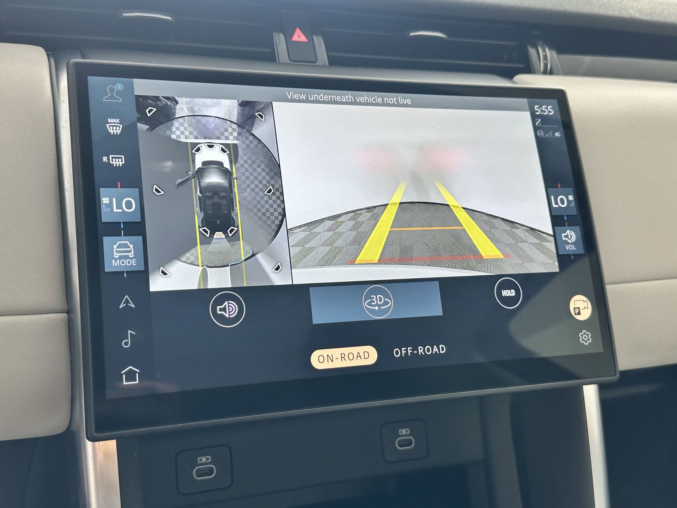 Certified 2024 Land Rover Discovery Sport S image 24