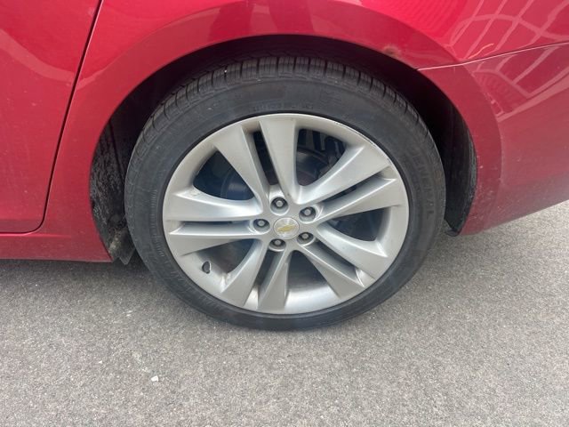 Used 2011 Chevrolet Cruze LTZ image 7