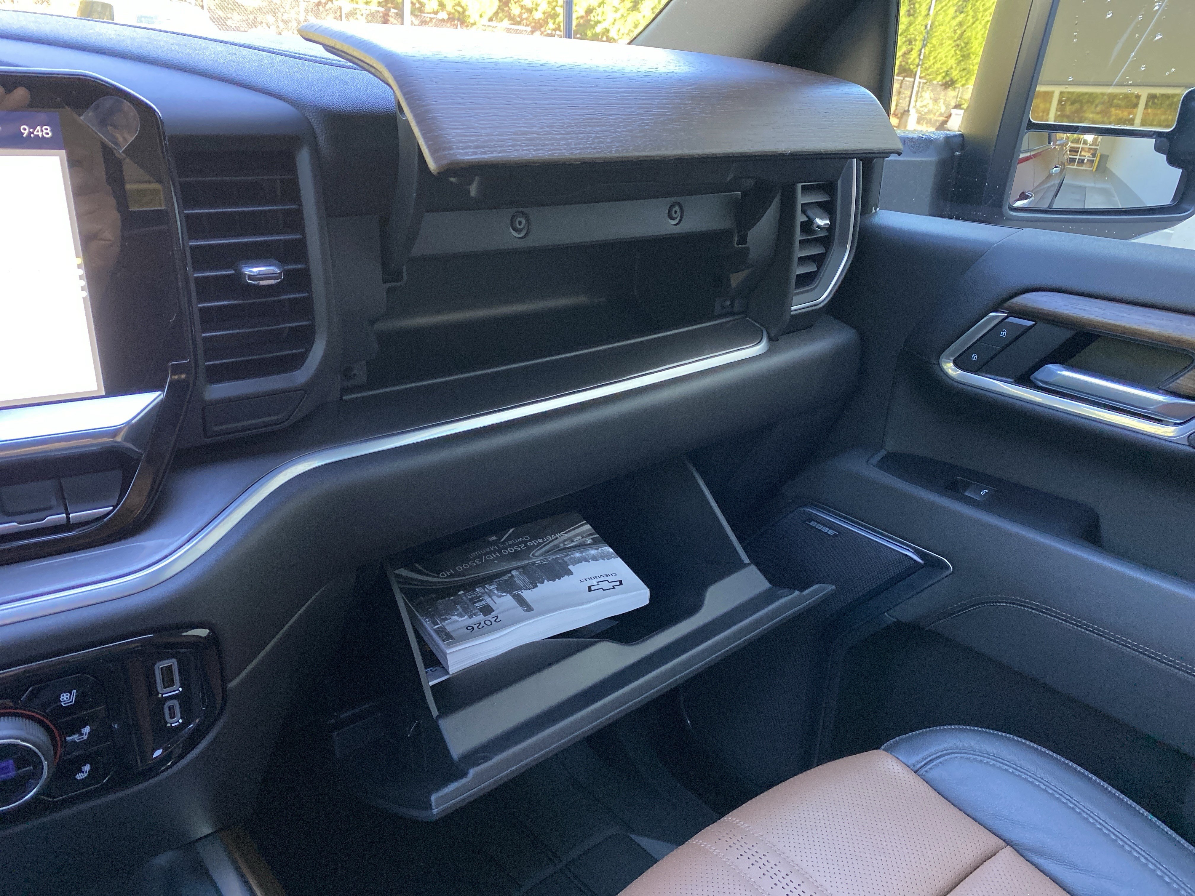 Used 2026 Chevrolet Silverado 2500 High Country w/ High Country Premium Package AWD/4WD image 39
