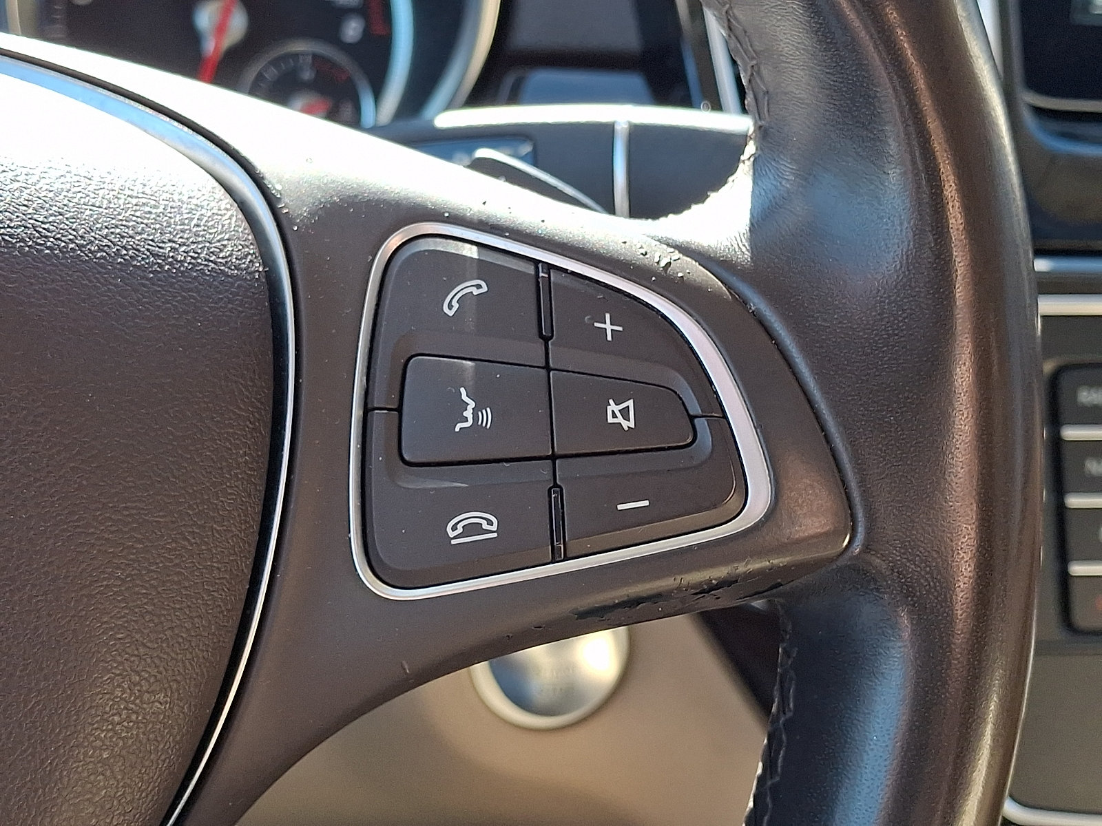 Used 2018 Mercedes-Benz GLE 350 4MATIC image 25