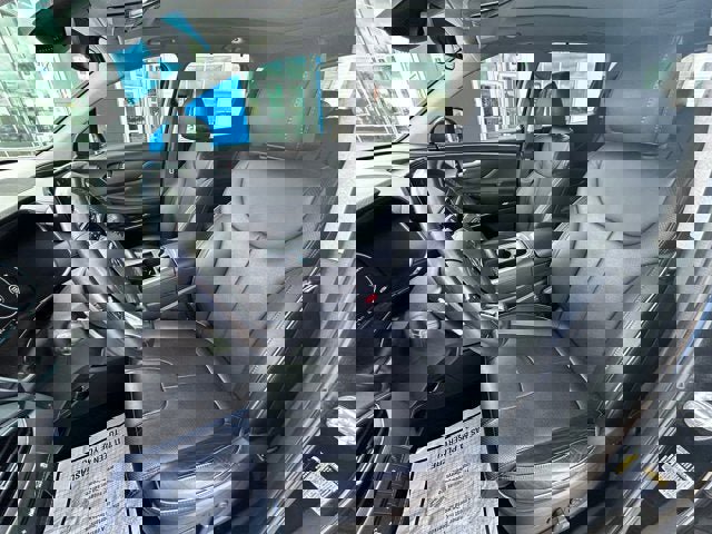 Used 2023 Hyundai Santa Fe Limited image 11