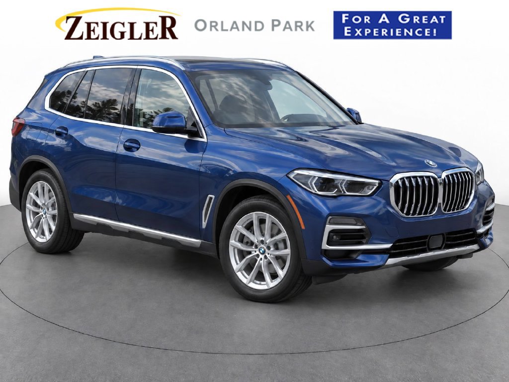 Certified 2023 BMW X5 xDrive40i w/ Executive Package AWD/4WD image 1