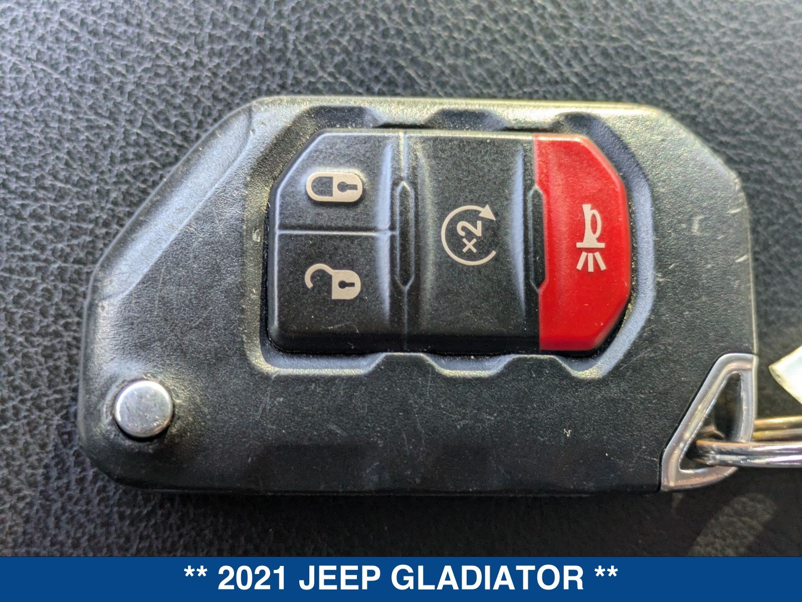 Used 2021 Jeep Gladiator Sport AWD/4WD image 37