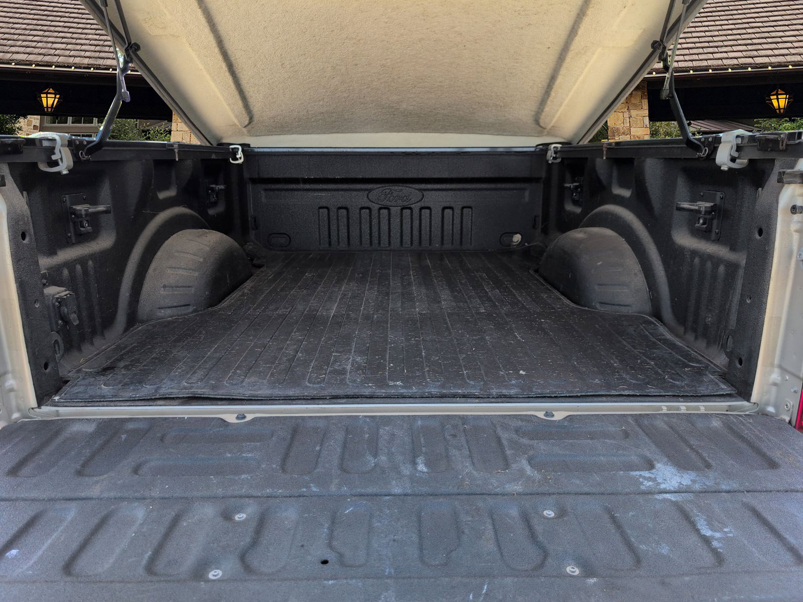 Used 2018 Ford F250 Lariat w/ Lariat Ultimate Package AWD/4WD image 20