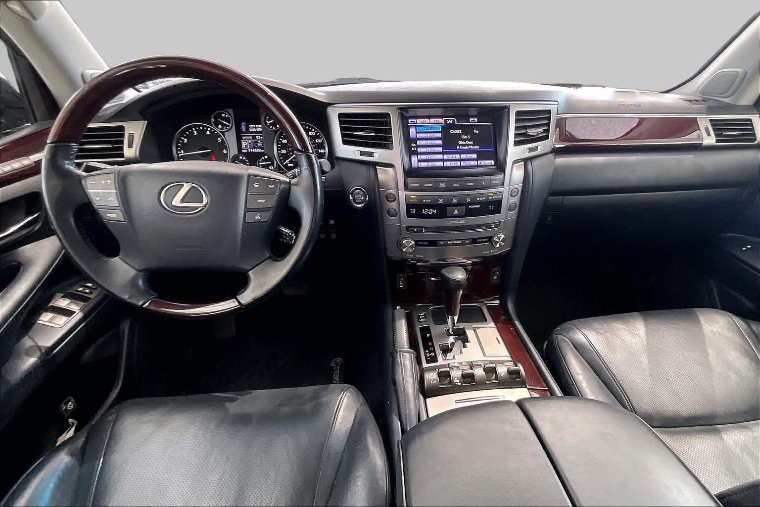 Used 2015 Lexus LX 570 4WD image 16
