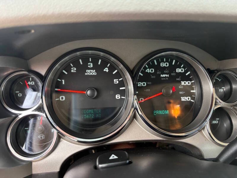 Used 2013 GMC Sierra 3500 W/T RWD image 24