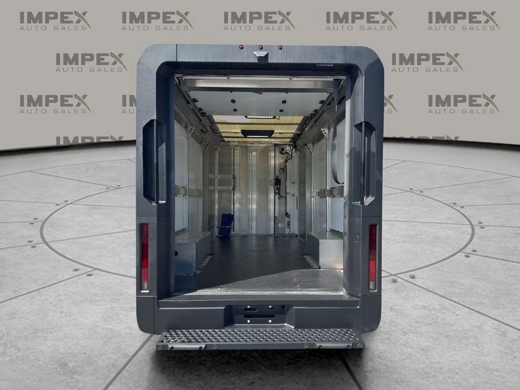 Used 2024 Chevrolet Brightdrop 600 w/ Battery Pack, Max Range image 20