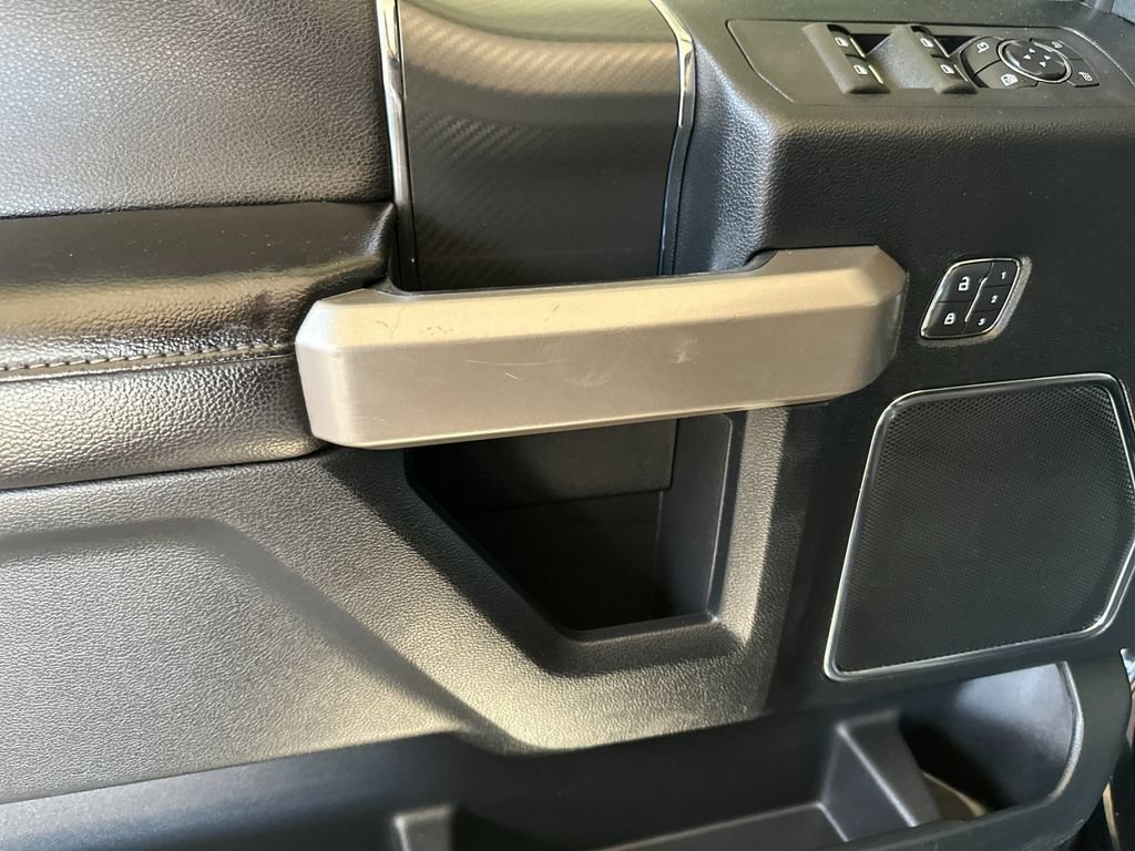 Used 2018 Ford F150 Lariat AWD/4WD image 10