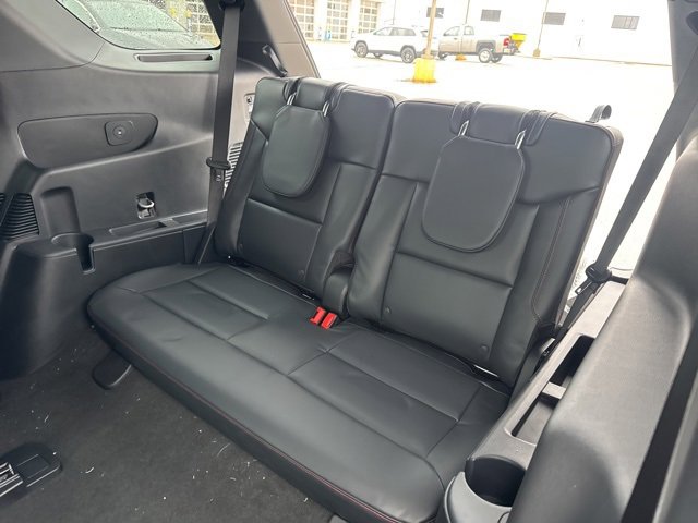 New 2026 Ford Explorer ST-Line w/ ST-Line Street Pack image 11