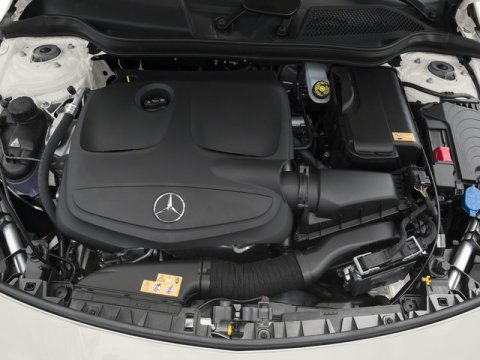 Used 2018 Mercedes-Benz CLA 250 image 16
