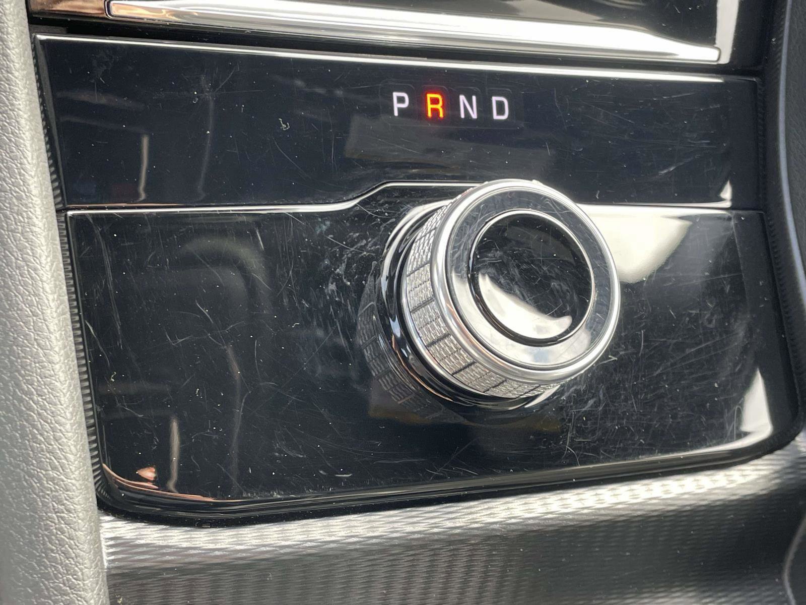 Used 2024 Jeep Grand Cherokee Laredo w/ MOPAR Finishing Package image 4