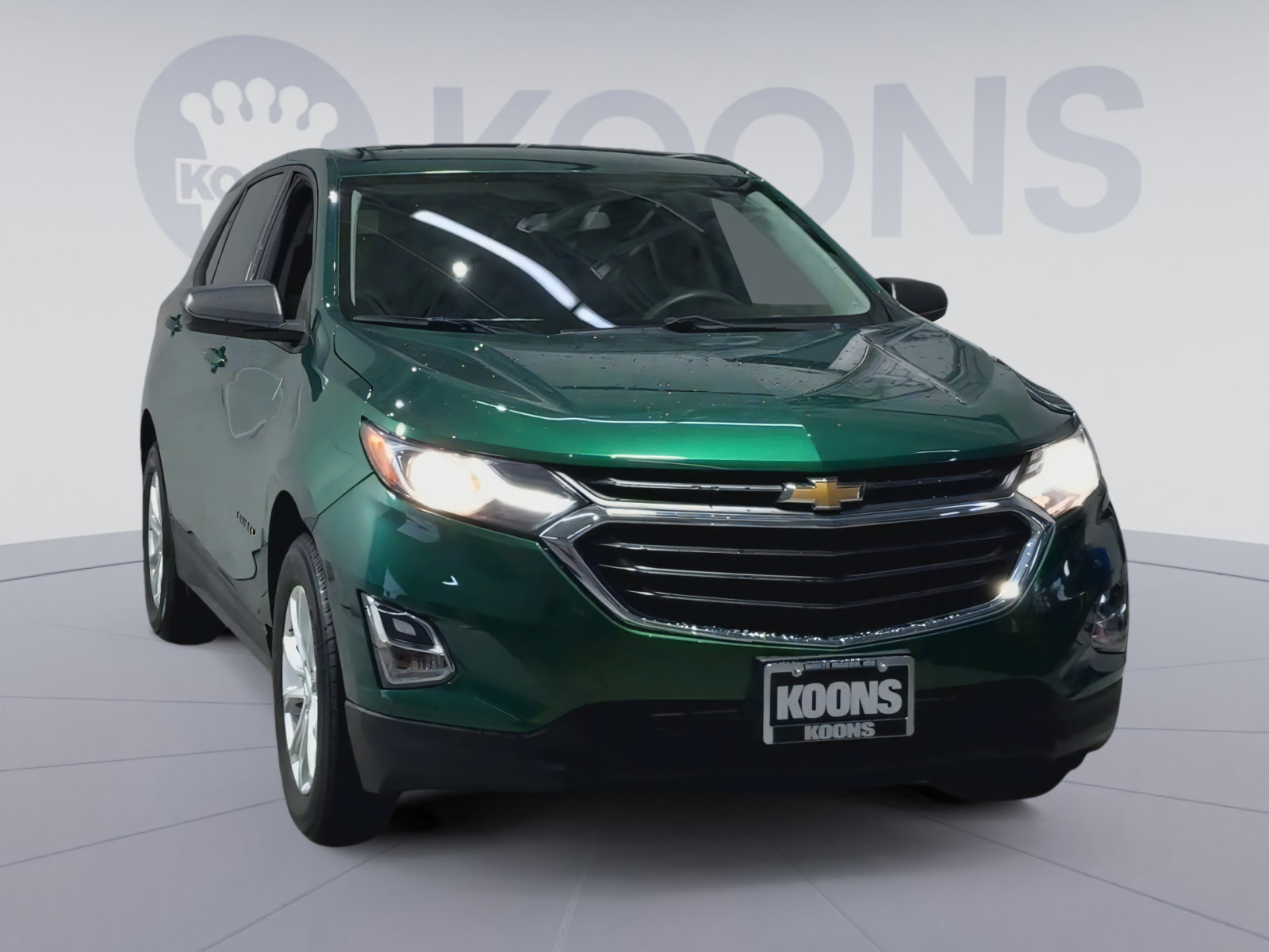 Used 2019 Chevrolet Equinox LS w/ LS Convenience Package image 4