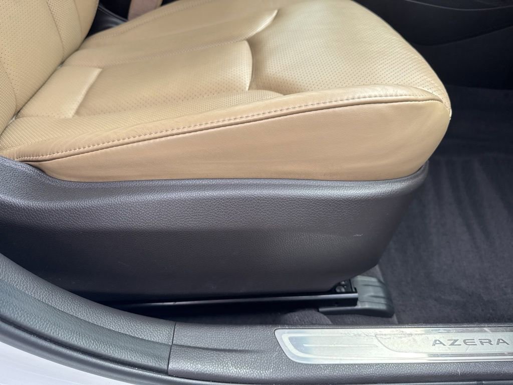 Used 2014 Hyundai Azera Limited FWD image 24