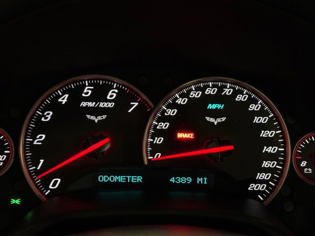 Used 2008 Chevrolet Corvette Convertible w/ Preferred Equipment Group RWD image 21