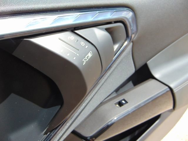 Used 2025 BMW X3 M50 w/ Premium Package image 26