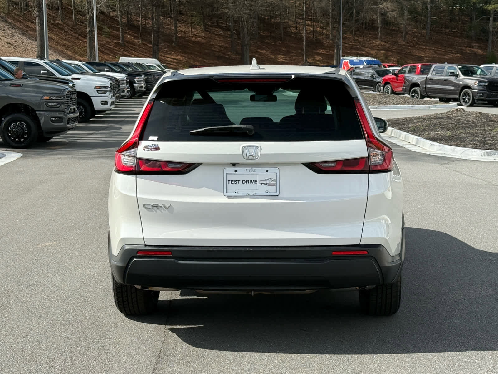 Used 2023 Honda CR-V LX image 4