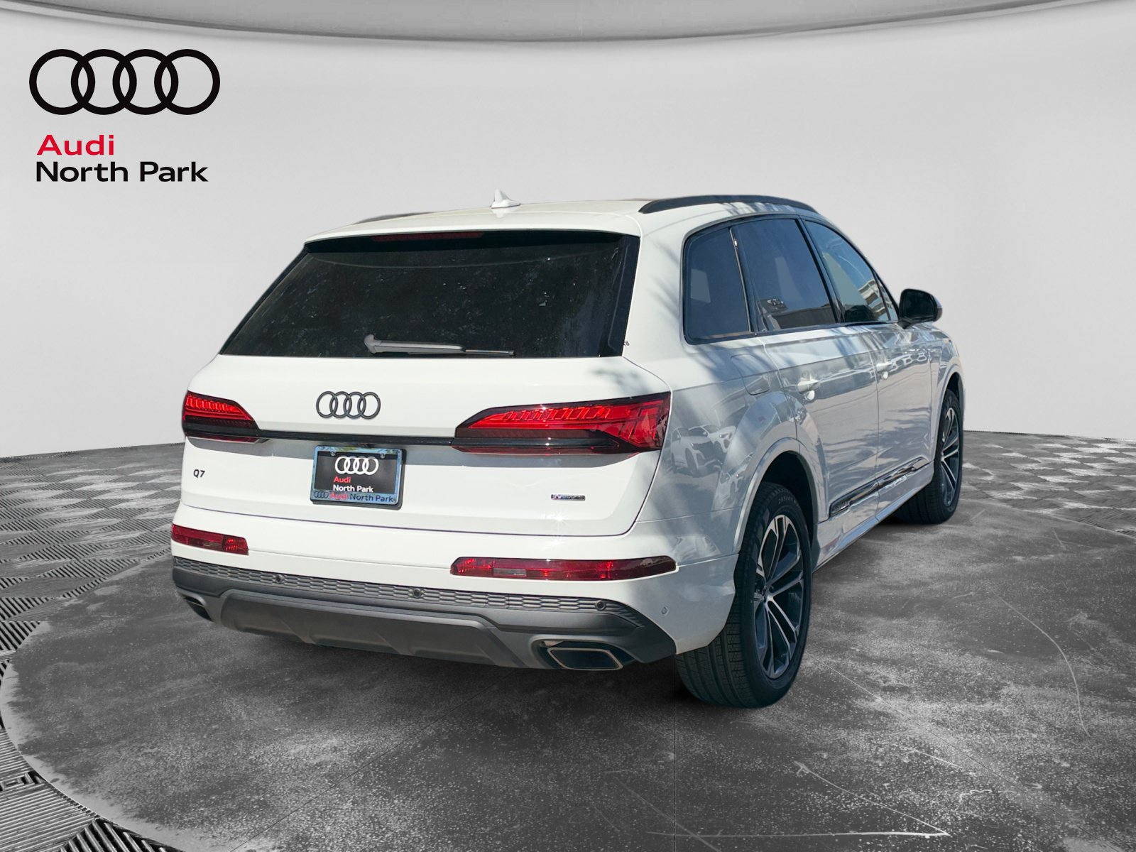 New 2026 Audi Q7 2.0T Premium AWD/4WD image 5