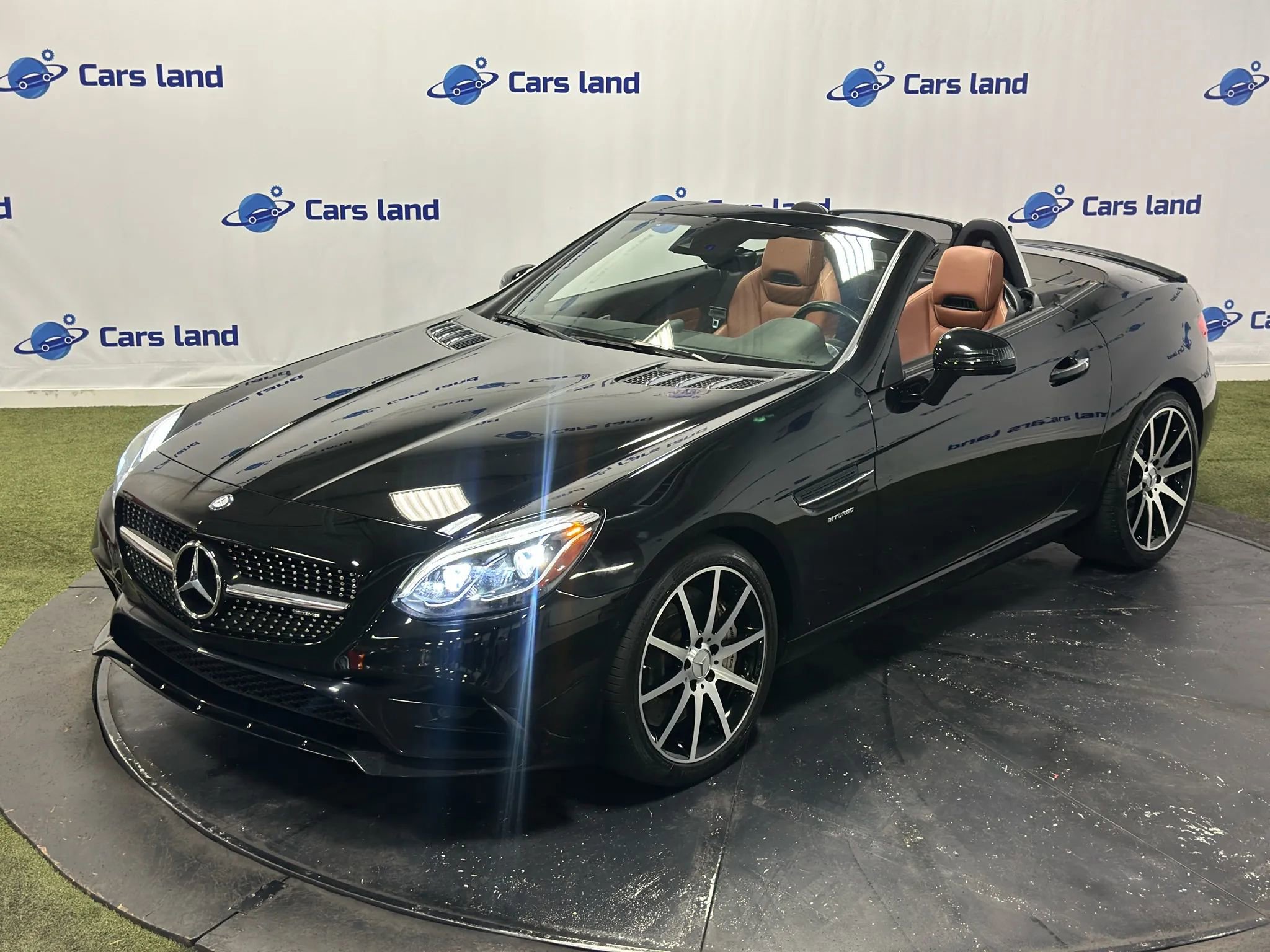Used 2017 Mercedes-Benz SLC 43 AMG SLC 43 Roadster 2D image 8