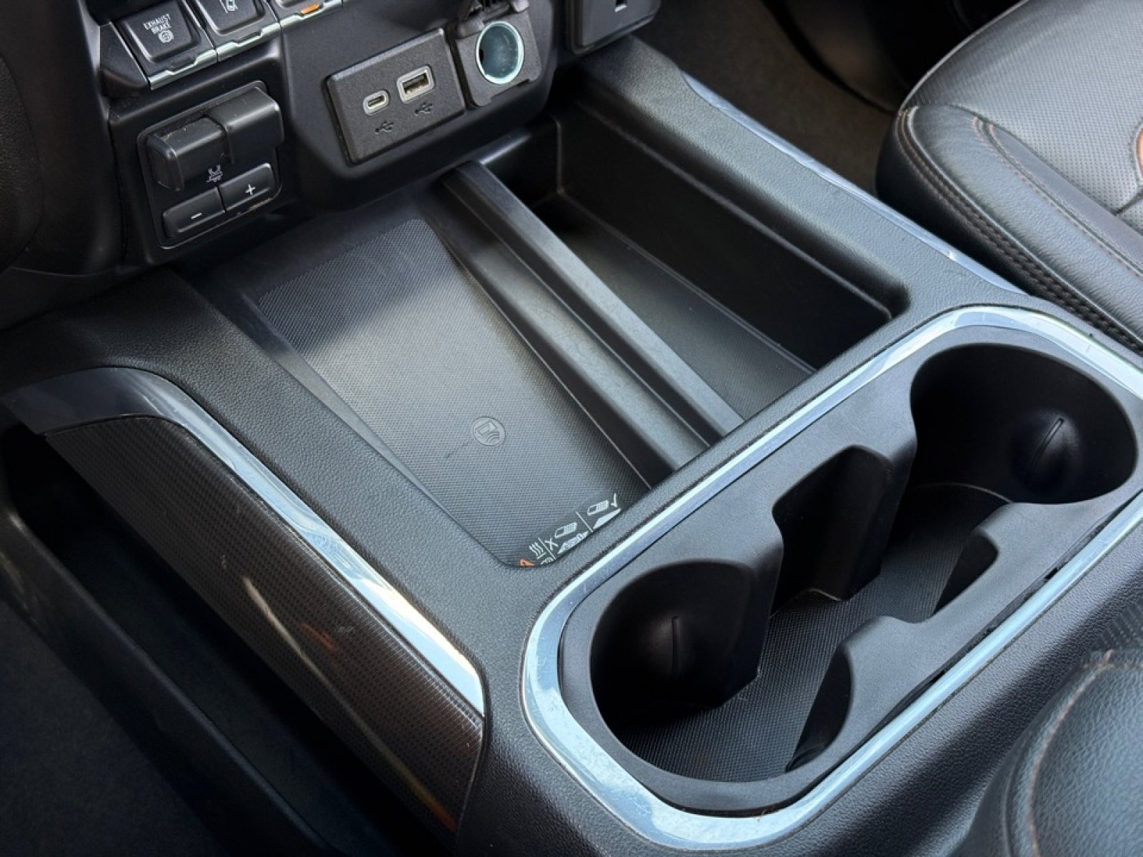 Used 2022 GMC Sierra 2500 AT4 w/ AT4 Preferred Package image 32